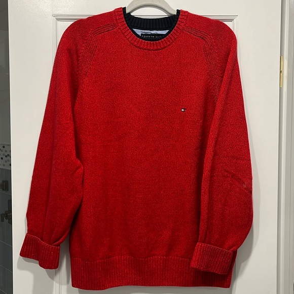 Men’s Tommy Hilfiger Classic Flag Logo navy/red double banded crewneck Sweater. - Picture 1 of 5